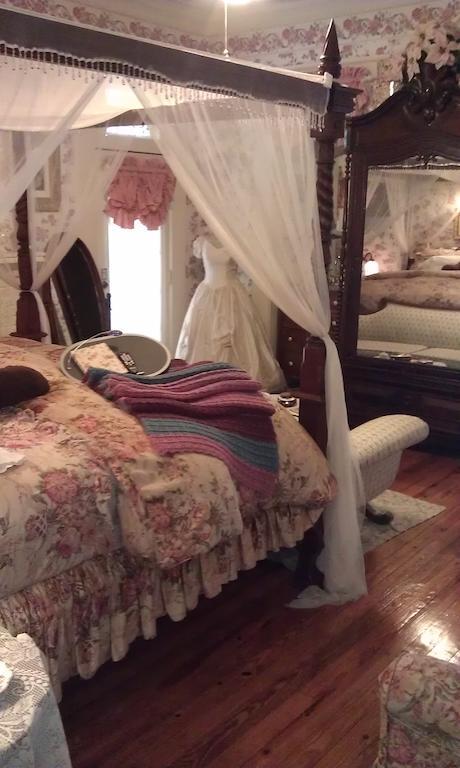 2439 Fairfield "A Bed And Breakfast" Shreveport Habitación foto